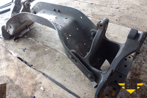 Траверса рамыпоперечная (под двигатель в сборе) для Volvo TRUCK FH с 2002-2008г (ФШ)