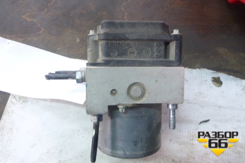 Блок ABS (89104C0541) для Nissan Tiida (C11X) с 2004-2013г (Тиида)