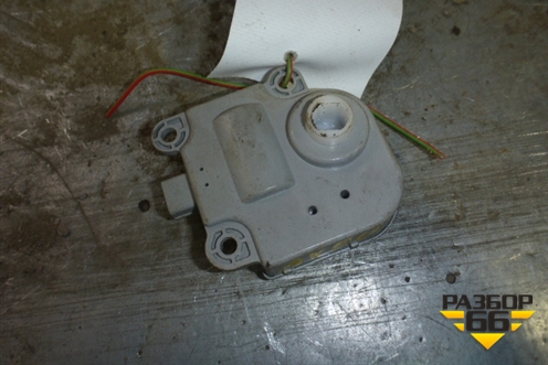 Моторчик заслонки отопителя для Chevrolet Aveo (Т300) с 2011г (Авео Т300)