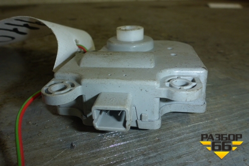 Моторчик заслонки отопителя для Chevrolet Aveo (Т300) с 2011г (Авео Т300)