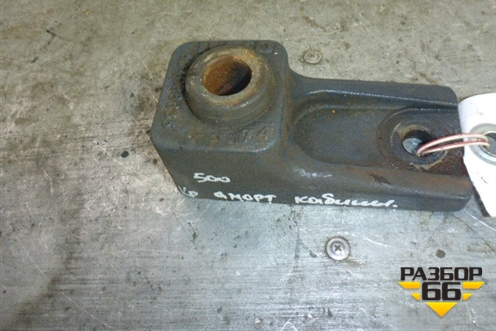 Опора амортизатора кабины нижняя (504038635) для Iveco Stralis с 2007г (Стралис)