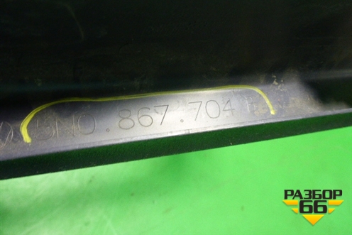 Обшивка двери багажника (правая) для Volkswagen Tiguan с 2007-2011г (Тигуан)