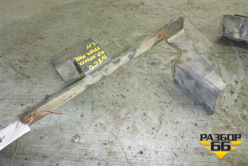 Кронштейн трубок  (радиатора левый) для Iveco Stralis с 2007г (Стралис)