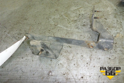 Кронштейн трубок  (радиатора левый) для Iveco Stralis с 2007г (Стралис)