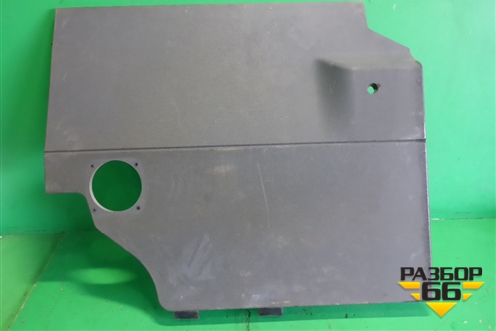 Накладка внутренняя (обшивка) (504068244) для Iveco Stralis с 2007г (Стралис)