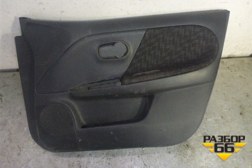 Обшивка двери передней правой под электрику для Nissan Note (Е11) с 2005-2013г (Нот)