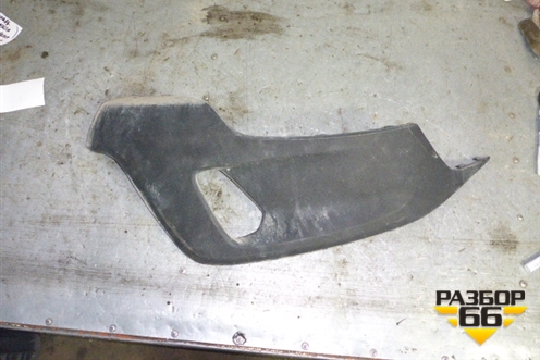 Накладка переднего бампера для Volvo V40 Cross Country с 2012г (М40 Кросс Кантри)