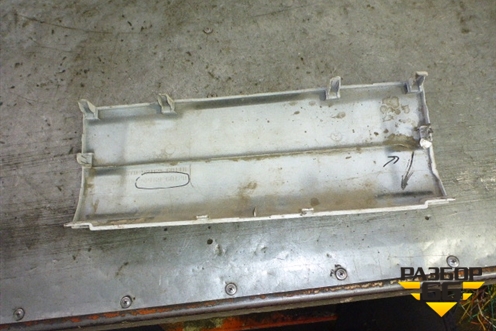 Накладка заднего бампера для Toyota Land Cruiser (100) с1998-2007г (Ленд Крузер)