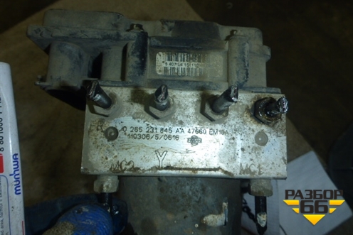 Блок ABS (89104C0541) для Nissan Tiida (C11X) с 2004-2013г (Тиида)