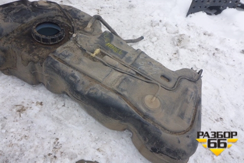 Бак топливный для Nissan Tiida (C11X) с 2004-2013г (Тиида)