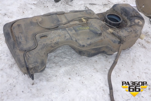 Бак топливный для Nissan Tiida (C11X) с 2004-2013г (Тиида)