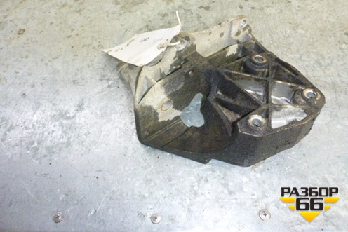 Кронштейн компрессора кондиционера для BMW X5 Е53 с 1999-2007г (Х5 Е53)