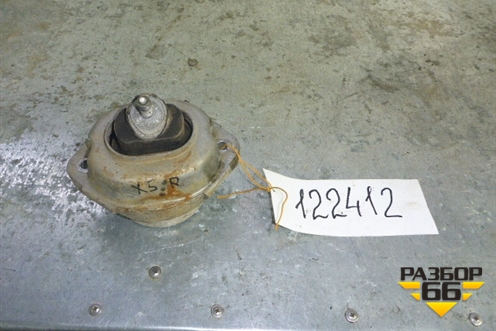 Опора двигателя правая для BMW X5 Е53 с 1999-2007г (Х5 Е53)