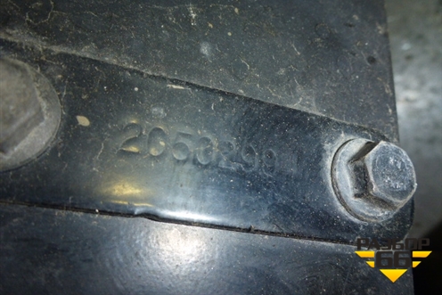 Кронштейн радиатора левый  (рамка) для Volvo TRUCK FH с 2002-2008г (ФШ)