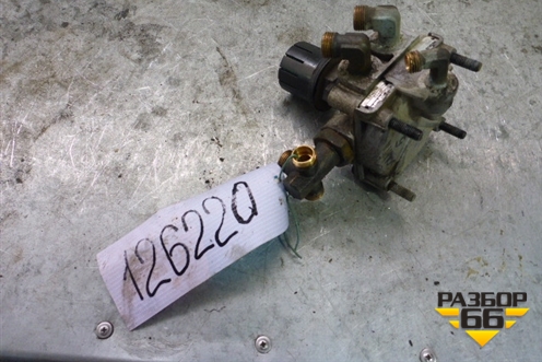 Клапан ускорительный (1425183) для Scania 5 R Series с 2004-2016г