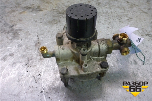 Клапан ускорительный (1425183) для Scania 5 R Series с 2004-2016г