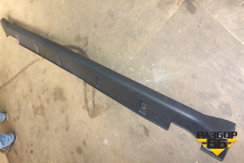 Накладка на порог наружная левая (новая 71850SCAE000) для Honda CR-V(RD4) с 2002-2006г (ЦРВ СРВ)