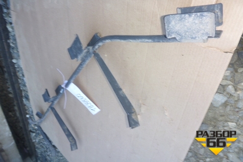 Кронштейн трубок  (левый) для DAF XF 105 с 2005г (ХФ)