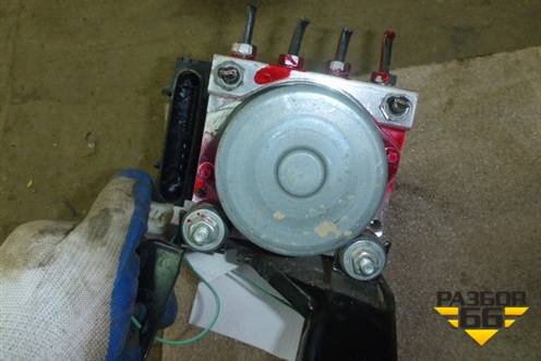 Блок ABS (476604621R) для VAZ Largus/Ларгус с 2012-2024г