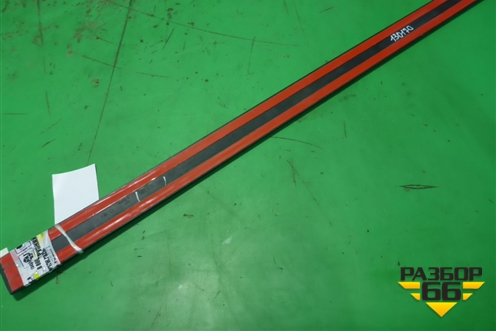 Накладка двери передней правой (новая) (7M3853506) для Volkswagen Sharan с 2004-2010г (Шаран)