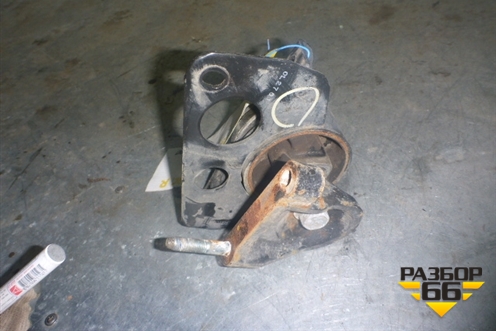 Опора двигателя правая (с кронштейном) для Daewoo Matiz с 1998-2015г (Матиз)