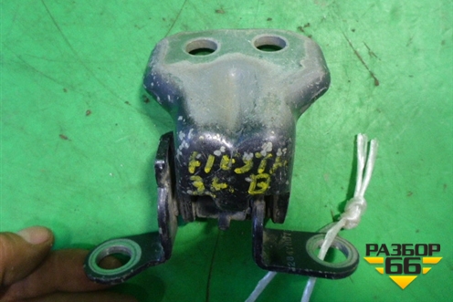 Петля двери задней левой верхняя для Ford Fiesta с 2001-2008г (Фиеста 5)