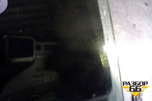 Стекло двери задней правой форточка (седан) для Opel Vectra C с 2002-2008г (Вектра)