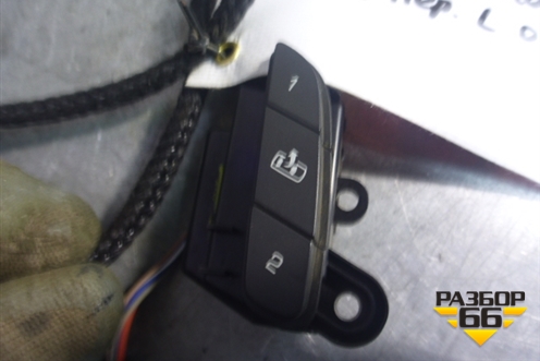 Модуль кнопок (на переднюю левую обшивку) для Cadillac Escalade с 2006-2014г (Эскалеид 3)