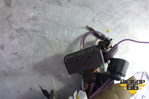 Проводка двери задней правой для Skoda Octavia (А5) с 2004-2013г (Октавия)