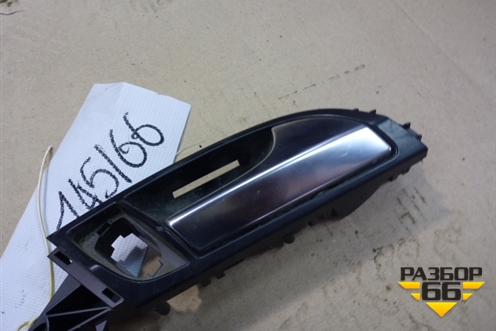 Ручка внутренняя двери передней правой для Audi Q7 c 2005-2015г (Ку 7)