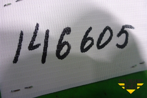 Накладка на торпедо (1Z1858417) для Skoda Octavia (А5) с 2004-2013г (Октавия)