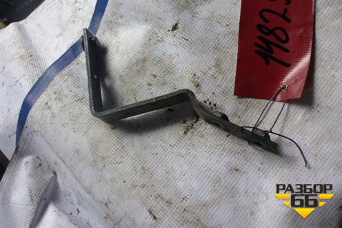 Кронштейн шумоизоляции (20428058) для Volvo TRUCK FH с 2002-2008г (ФШ)