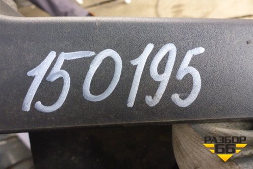 Накладка переднего крыла левого  (верхняя) (1364665) для Scania 5 R Series с 2004-2016г