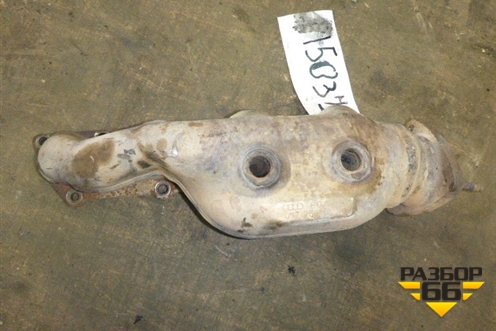 Коллектор выпускной (левый 4.2л.V8 АКПП AXQ) для Volkswagen Touareg c 2002-2010г (Туарег)