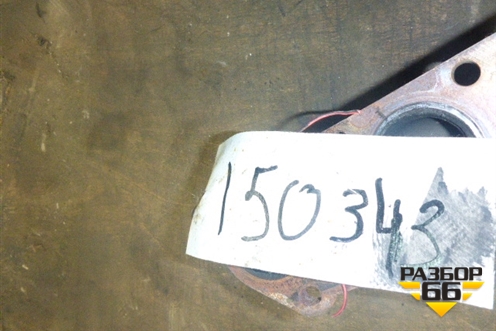 Коллектор выпускной (правый 4.2л.V8 AXQ) для Volkswagen Touareg c 2002-2010г (Туарег)