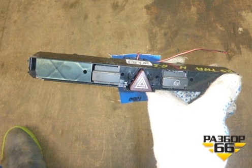 Модуль кнопок (13100105) для Opel Astra H с 2004-2015г (Астра Аш)