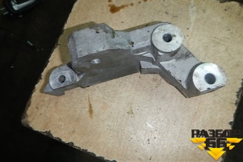 Кронштейн двигателя правый для Nissan Wingroad (Y12) (Вингроад)