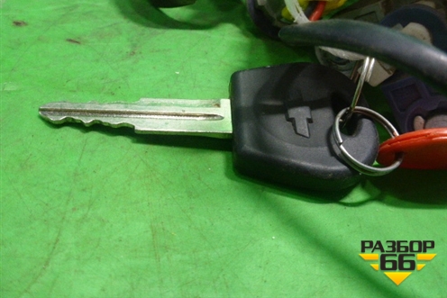 Замок зажигания (со вставками один ключ) для Chevrolet Rezzo с 2003г (Резо)