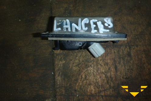 Фонарь подсветки номера для Mitsubishi Lancer-9  с 2003-2008г (Лансер)