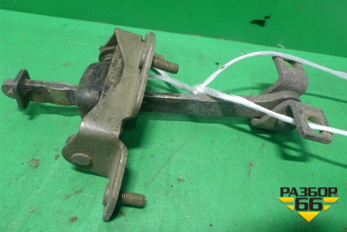 Ограничитель двери левой  (1930649) для Scania 5 R Series с 2004-2016г