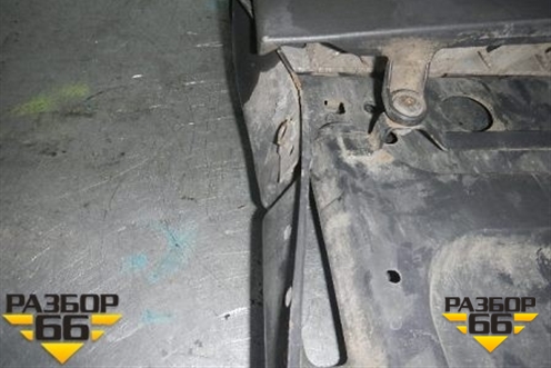 Корпус подножки левой (нижний) для Scania 4 Series с 1995-2005г