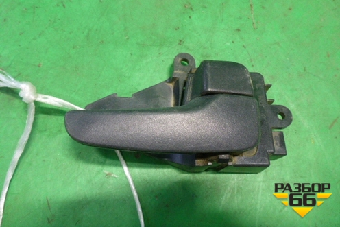 Ручка внутренняя двери передней правой (5716A180XA) для Mitsubishi Lancer-X с 2007г (Лансер)