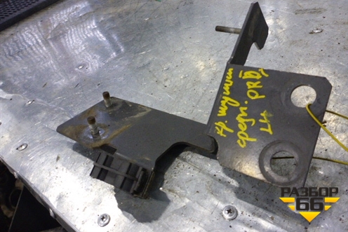 Кронштейн шумоизоляции для Renault TRUCK Premium 2 с 2005-2013г (Премиум 2)