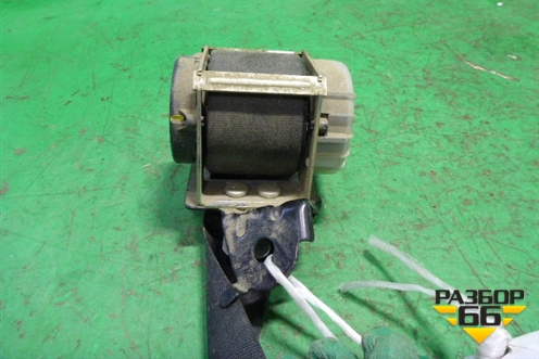 Ремень безопасности задний правый для Mazda Mazda 3 (BK) с 2003-2009г 