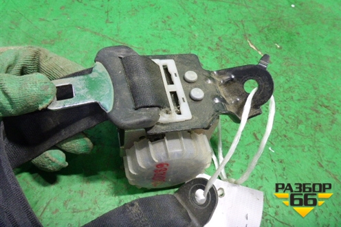 Ремень безопасности задний правый для Mazda Mazda 3 (BK) с 2003-2009г 