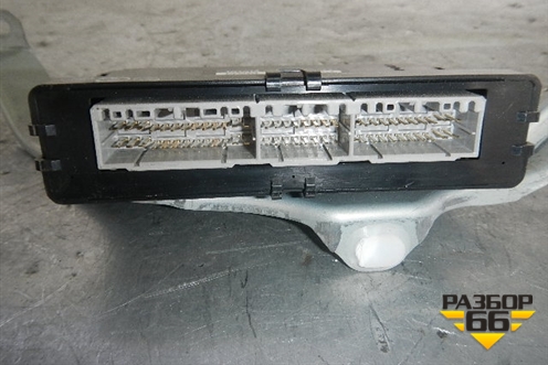 Блок управления ABS (8954033340) для Toyota Camry CV3 с 2001-2006г (Камри)