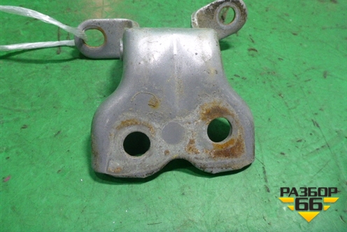 Петля двери передней правой нижняя для FAW V5 (В5)