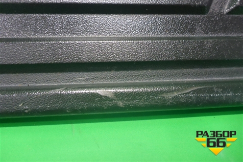 Накладка подножки правой (517716A130) для Toyota Land Cruiser Prado(150) с 2009г (Ленд Крузер Прадо)