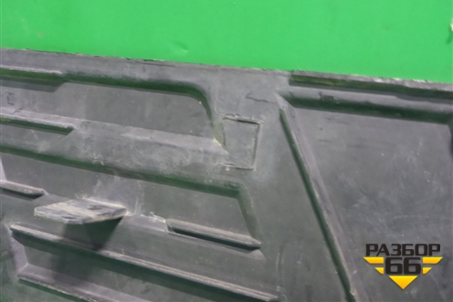 Накладка подножки правой (517716A130) для Toyota Land Cruiser Prado(150) с 2009г (Ленд Крузер Прадо)