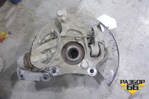 Кулак поворотный передний правый для Opel Astra J с 2009г (Астра Джей)